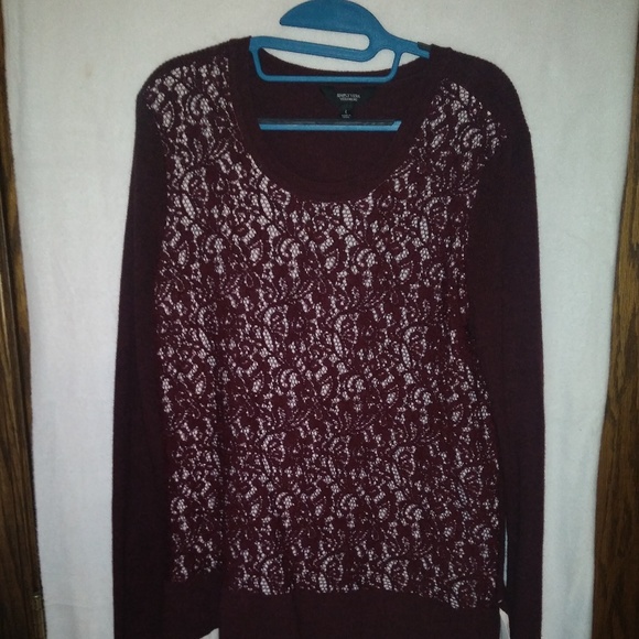 Simply Vera Burgandy Lace/cami attached. - Picture 1 of 7